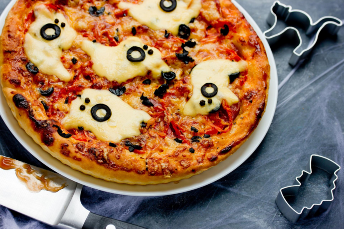 Pizza fantômes d’Halloween simple et gourmande